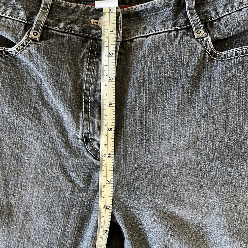 Elie TAHARI Jeans  Size 6 (Tag Missing)  See Measurements Below  EUC - Picture 7 of 9